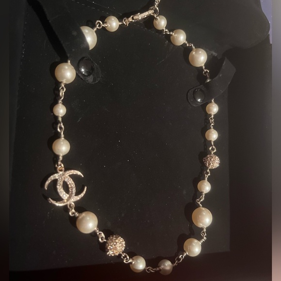 CHANEL Jewelry - Chanel Pearl necklace